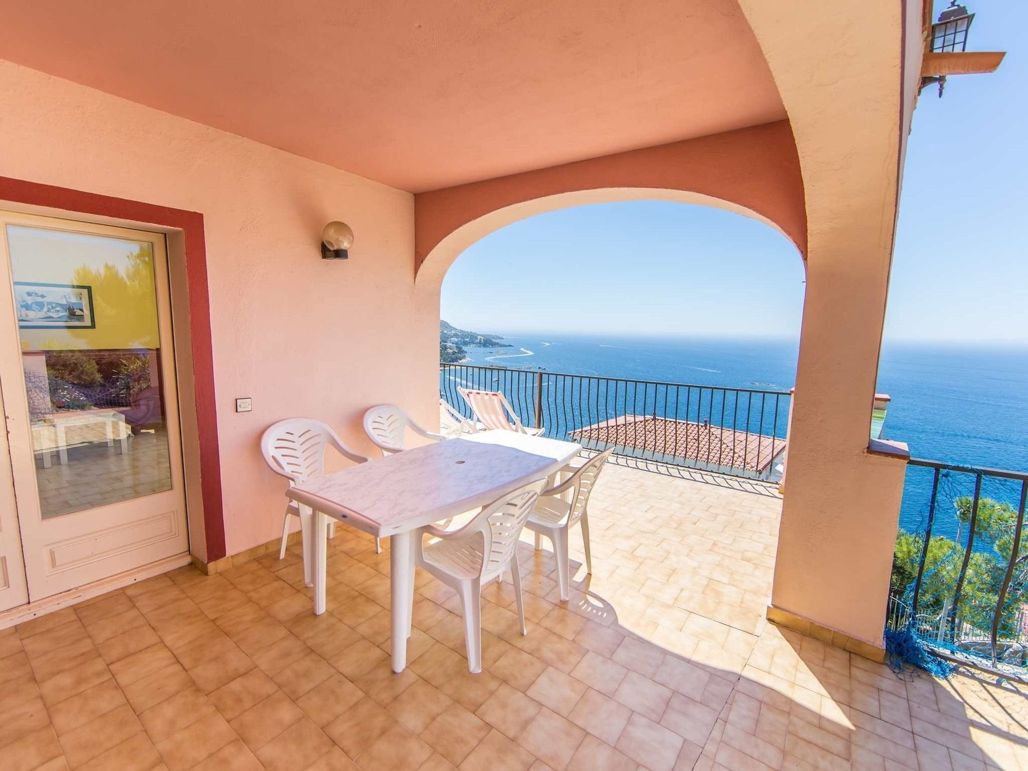 Escapade 2 Roses Exterior foto